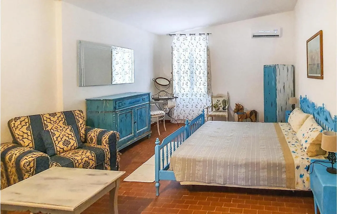 Cozy Home In Orgosolo İtalya